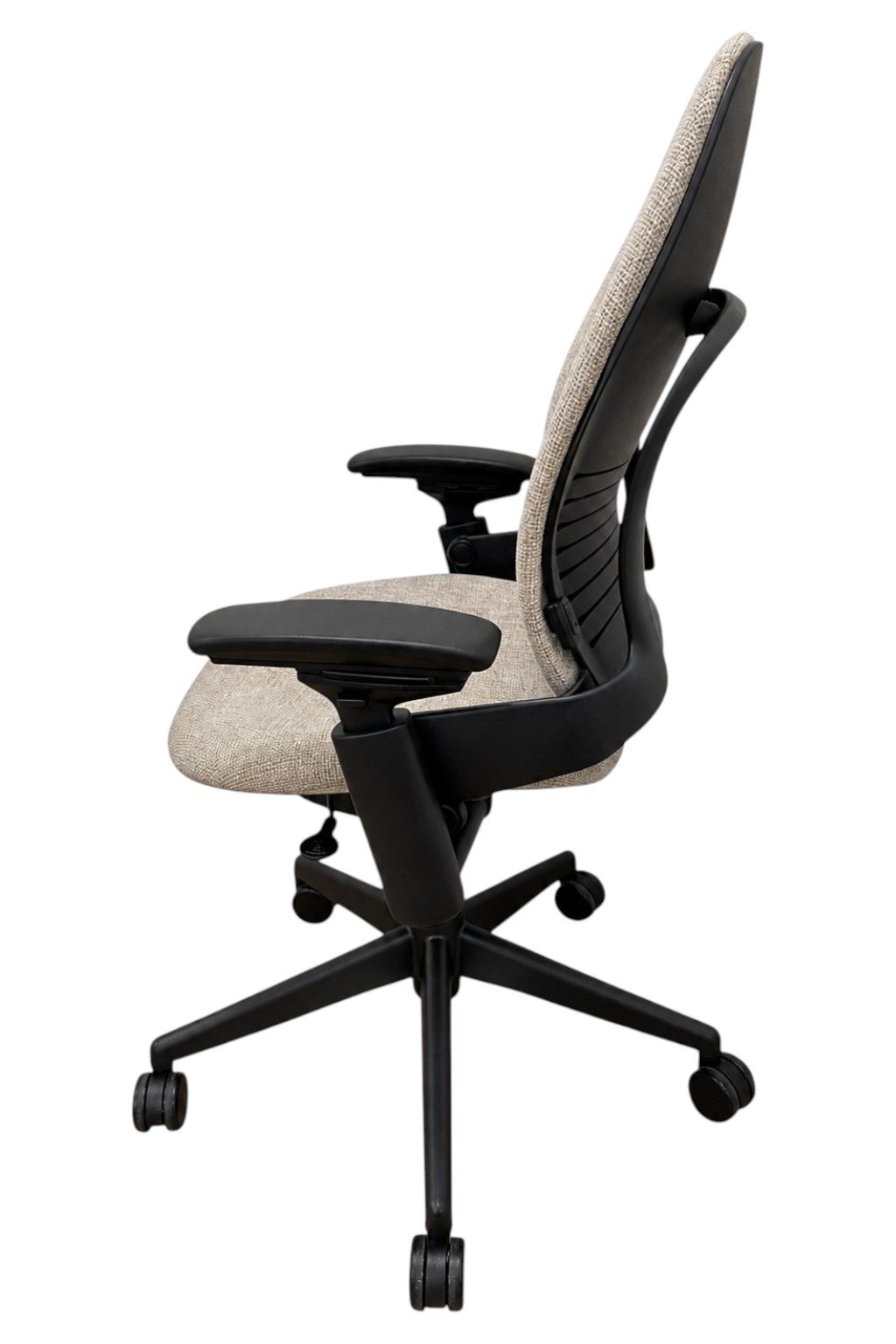 Steelcase Leap V2 Beige (Modelo de exposición)